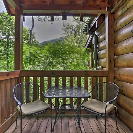 Gatlinburg Mountainside Escape With Deck And Hot Tub! 빌라 외부 사진